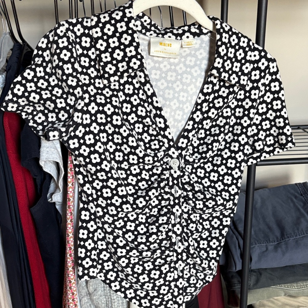 Black and White Floral Top